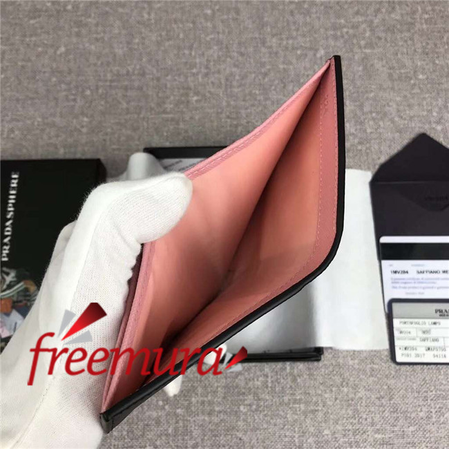 a4d2f870120decac39987858fde27393_1529992766_1735.jpg