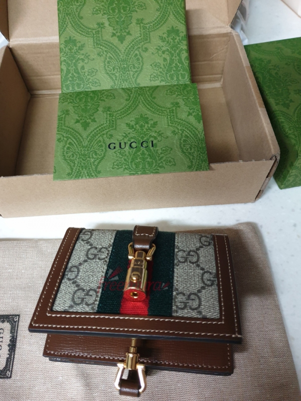 KakaoTalk_20220531_215527741_04副本.jpg