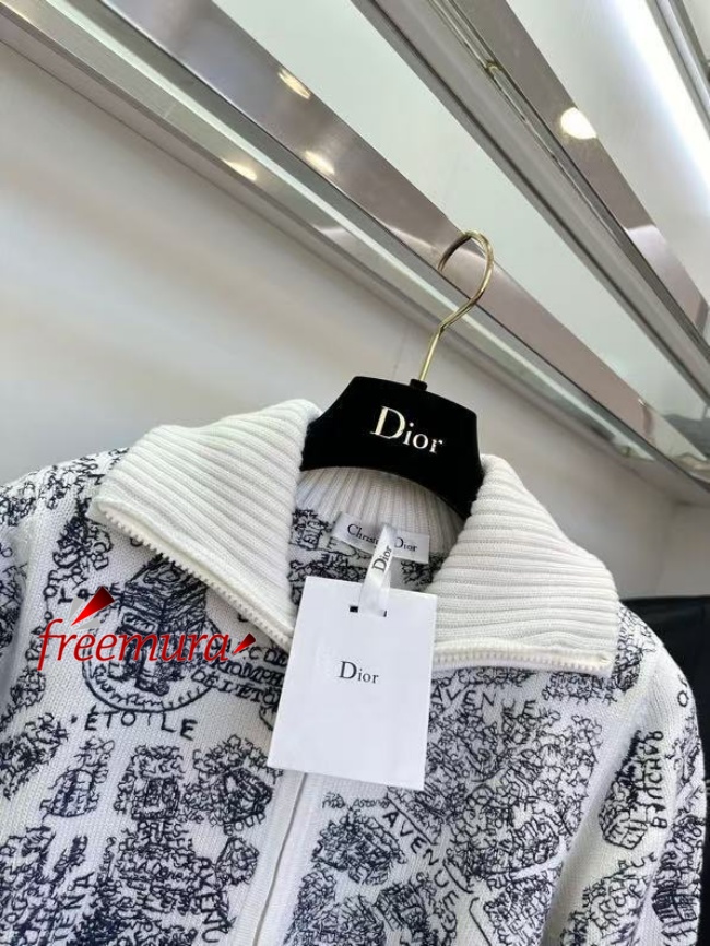 173151732716525_.pic.jpg