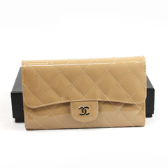 샤넬장지갑 페이던트 베이지