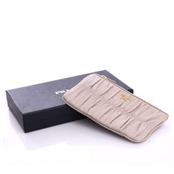 프라다 1M1152 회색