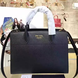 프라다 신상 가방 30cm