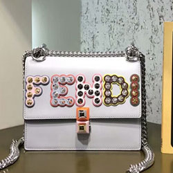 펜디 칸 아이 스몰 FD-58441