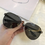 프라다 P-565656