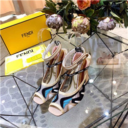 펜디 여성신발 F-555885