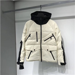 몽클레어  M-758980