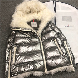 몽클레어  M-98978