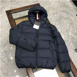 몽클레어  M-798988