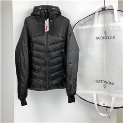 몽클레어  M-67797