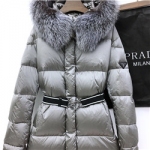 프라다  P-5648787