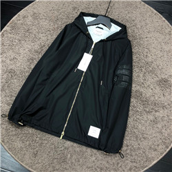 톰브라운  TB-66888