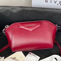  지방시 크로스백 201021