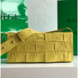 보테가 베네타 핸드백 BV210304