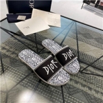 디올  D-78386