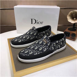 디올  D-6837837