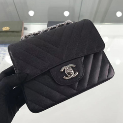 샤넬 쉐브론 미니 클래식 16cm CH-69741
