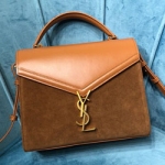 입생로랑 핸드백 24cm 578000