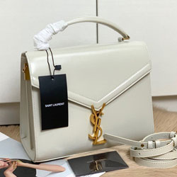 입생로랑 핸드백 24cm 578000