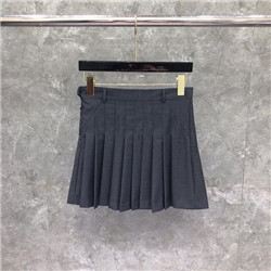 톰브라운  TB-784749374