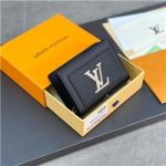 루이비통 LV- M82370