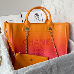 샤넬 핸드백 34cm AS3351