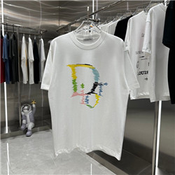 디올 D-61588