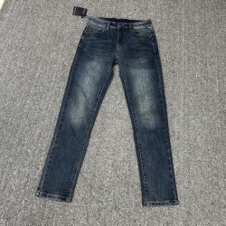 디올 D-749389