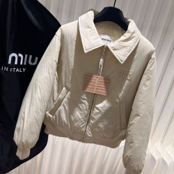 미우미우 M-68797