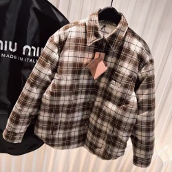 미우미우 M-6879