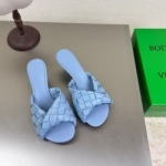 보테가  BV-8493