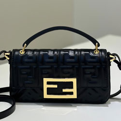 펜디 핸드백 8620c